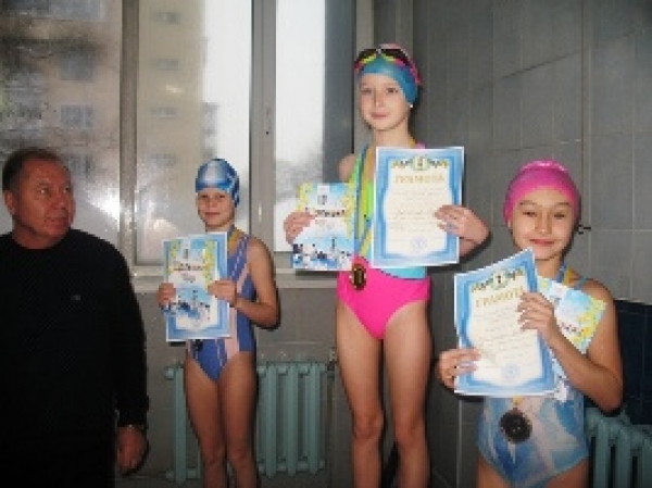 Новорічний турнір з плавання серед дітей в рамках Всеукраїнської акції «Ти зможеш, якщо зміг я»