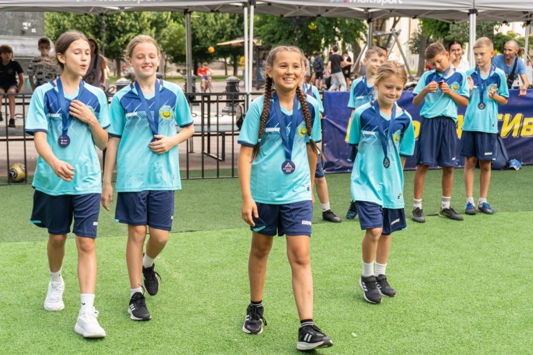 Кубок "акТИвних"