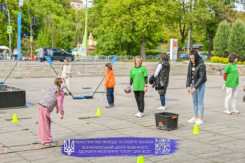 DSC 3910FB