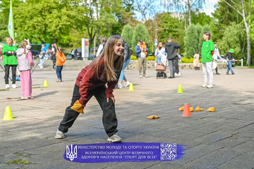 DSC 3944FB