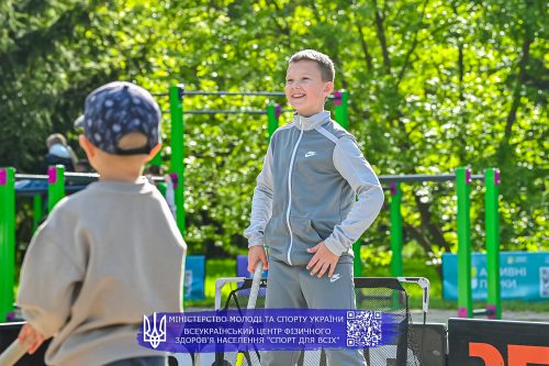 DSC 4094FB
