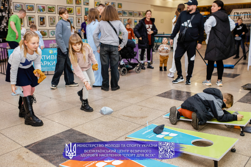 24-12-01-Karavan -98